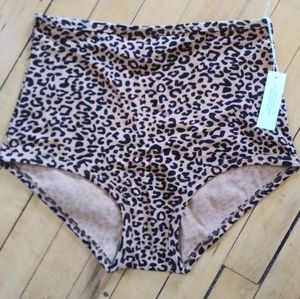 Arq leopard underwear NWT Large